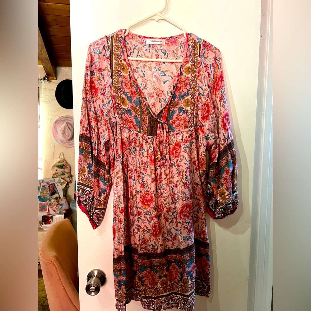 Boho chic Floral Dress! Add a belt and boots and your country casual ready!
